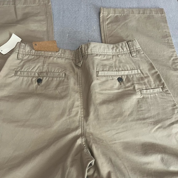[36*32]Old Navy Men's Khaki Chinos - Picture 7 of 7